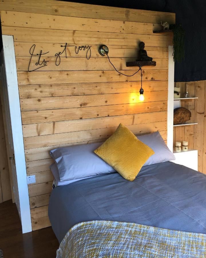 Hilltop Hideaway - Secluded Pod With Private Hot Tub Newry Exteriör bild